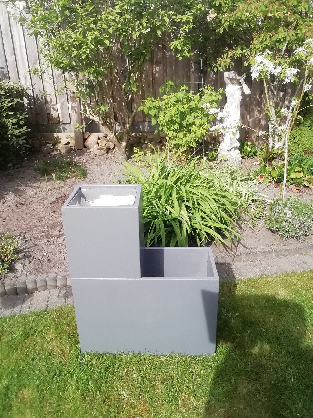 Plantenbak, Tuin en Terras, Bloembakken en Plantenbakken, Ophalen of Verzenden, Rond, Kunststof