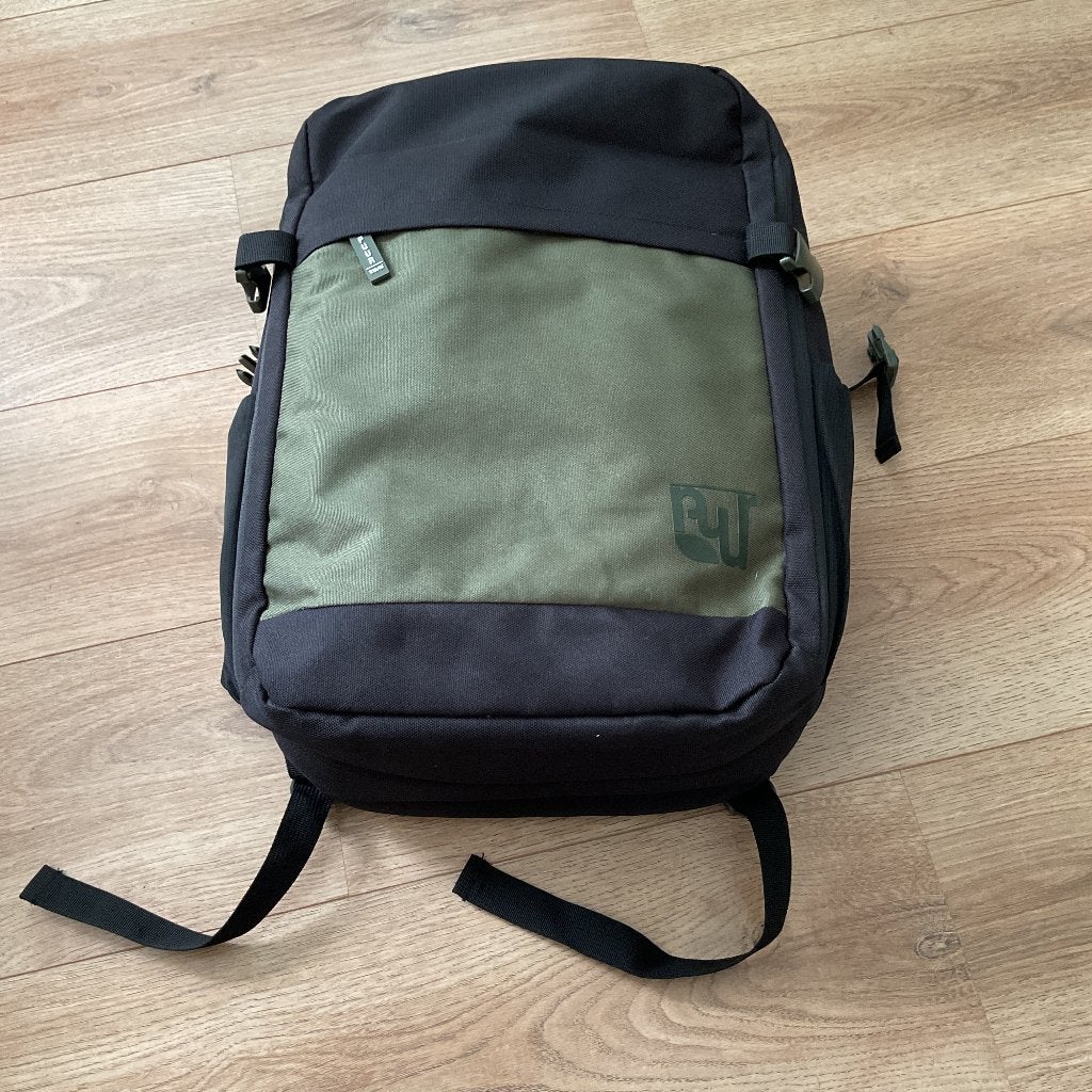 Rugtas merk Puur, 25 tot 40 cm, Nieuw, 30 tot 45 cm, Ophalen