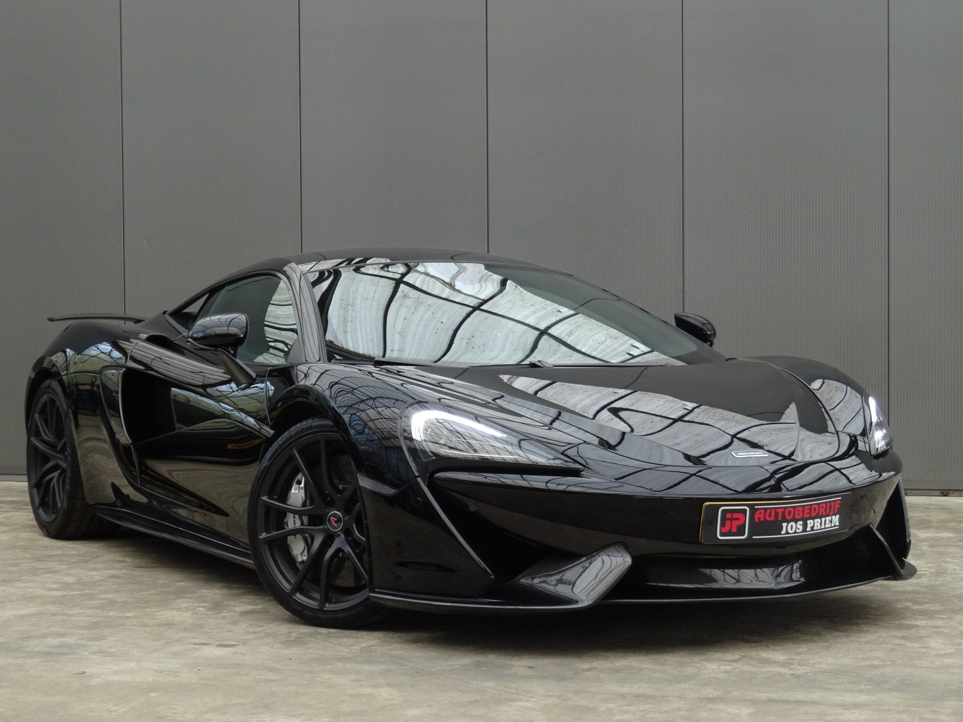 McLaren 570S 570S * DEALER ONDERH. * CARPLAY * KERAMISCH !, Auto's, McLaren, Automaat, Dealer onderhouden, Achterwielaandrijving