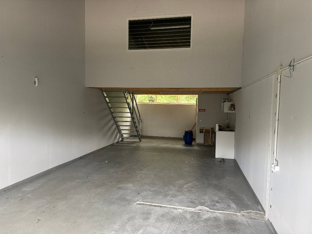 Loods te huur in Rhoon, Huur, Bedrijfsruimte
