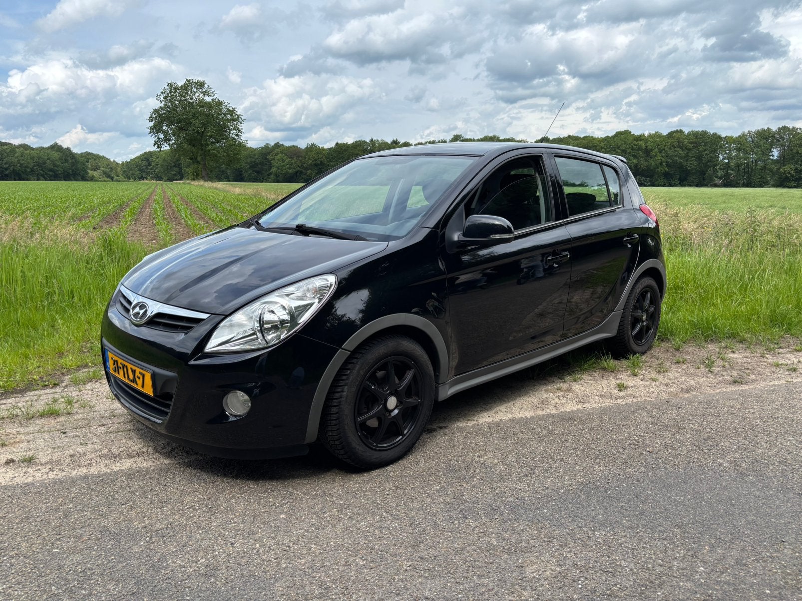 Hyundai i20 1.2 5-DRS 2012 Zwart, Auto's, Hyundai, Particulier, i20, Benzine, B, Hatchback, Handgeschakeld, Origineel Nederlands
