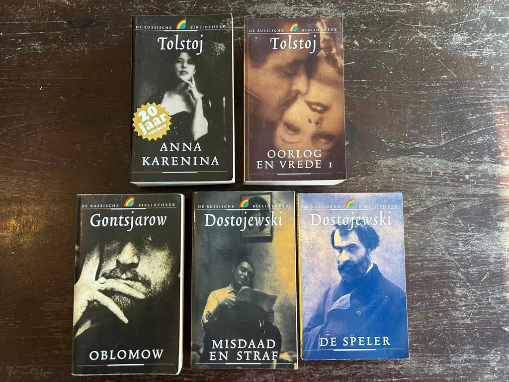 5x De Russische Bibliotheek Rainbow Pocket voor €20,-, Ophalen of Verzenden, Zo goed als nieuw