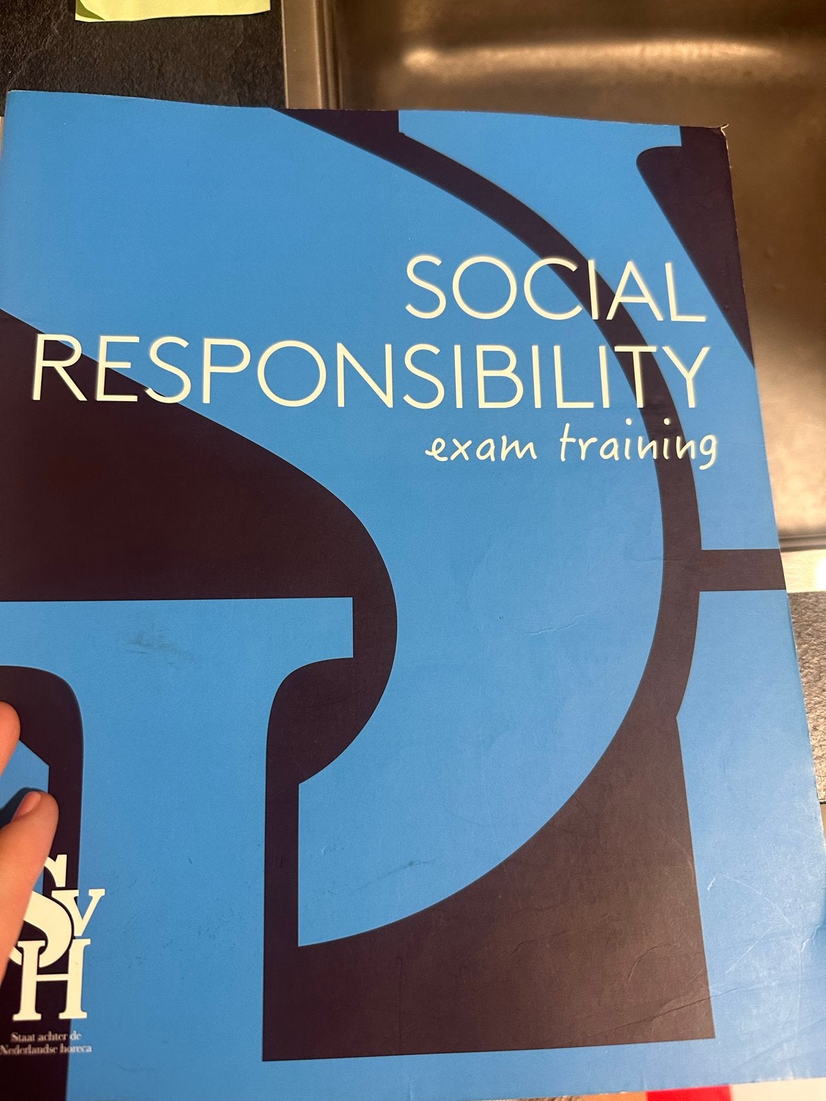 Social Responsibility Examentraining SVH, Ophalen of Verzenden, Gamma, Gelezen, MBO