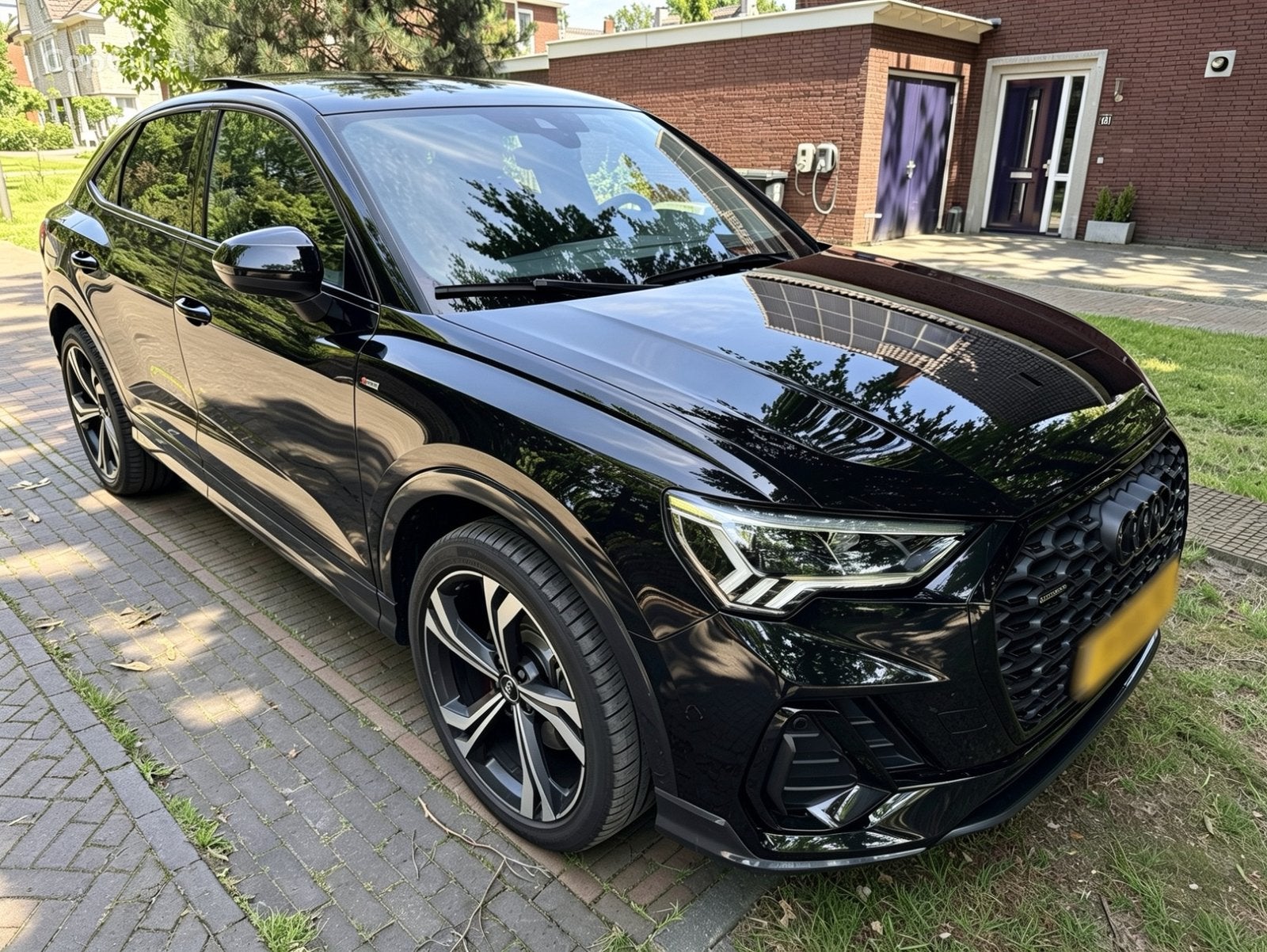 Audi Q3 Sportback 40 TFSI quattro edition one | B&O | Pano, Automaat, 1984 cc, Leder en Stof, Zwart
