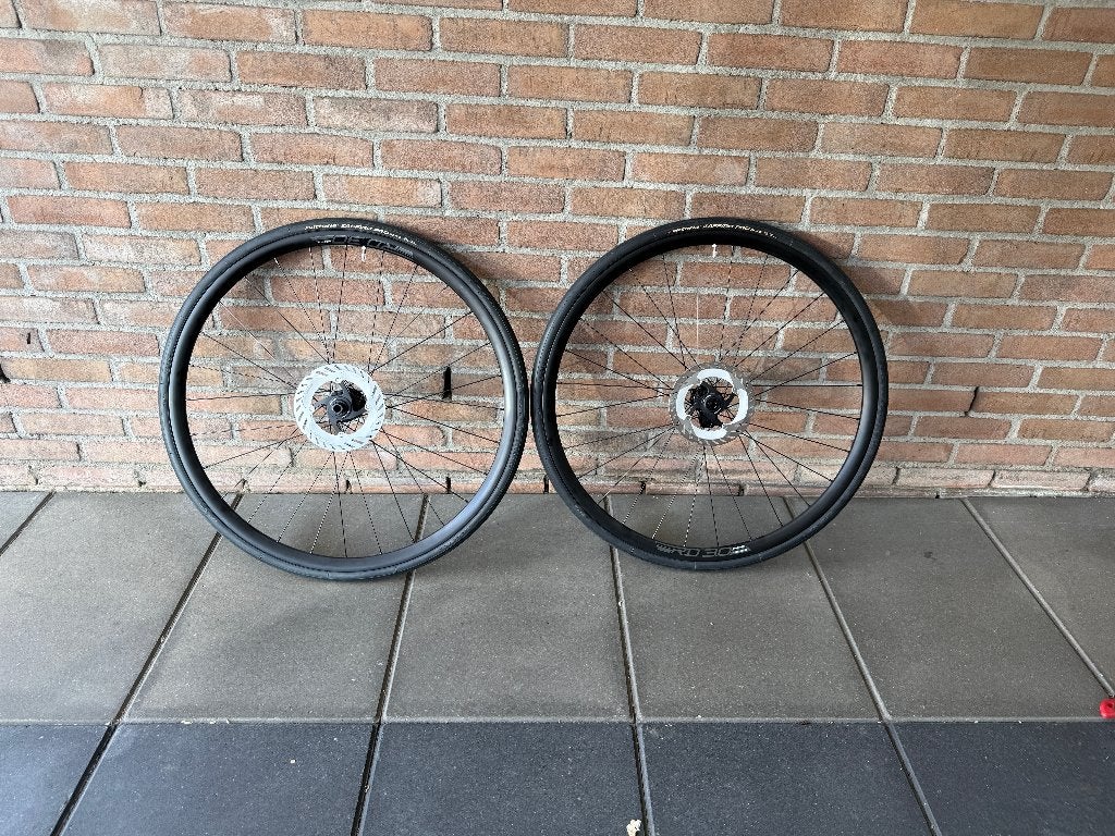 Nieuwe Racefiets wielset met nieuwe Vittoria banden, Fietsen en Brommers, Fietsonderdelen, Wiel, Nieuw, Ophalen of Verzenden, Maddux