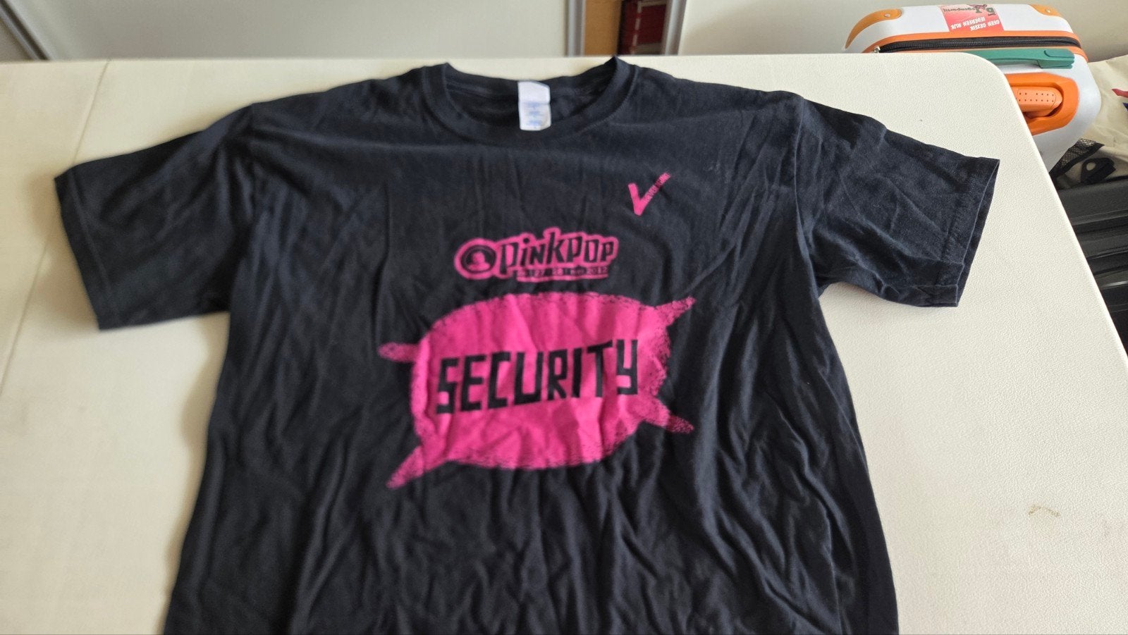 Pinkpop Security 2012 T-shirt Zwart Maat L, Maat 52/54 (L), Verzenden, Zwart, Gedragen