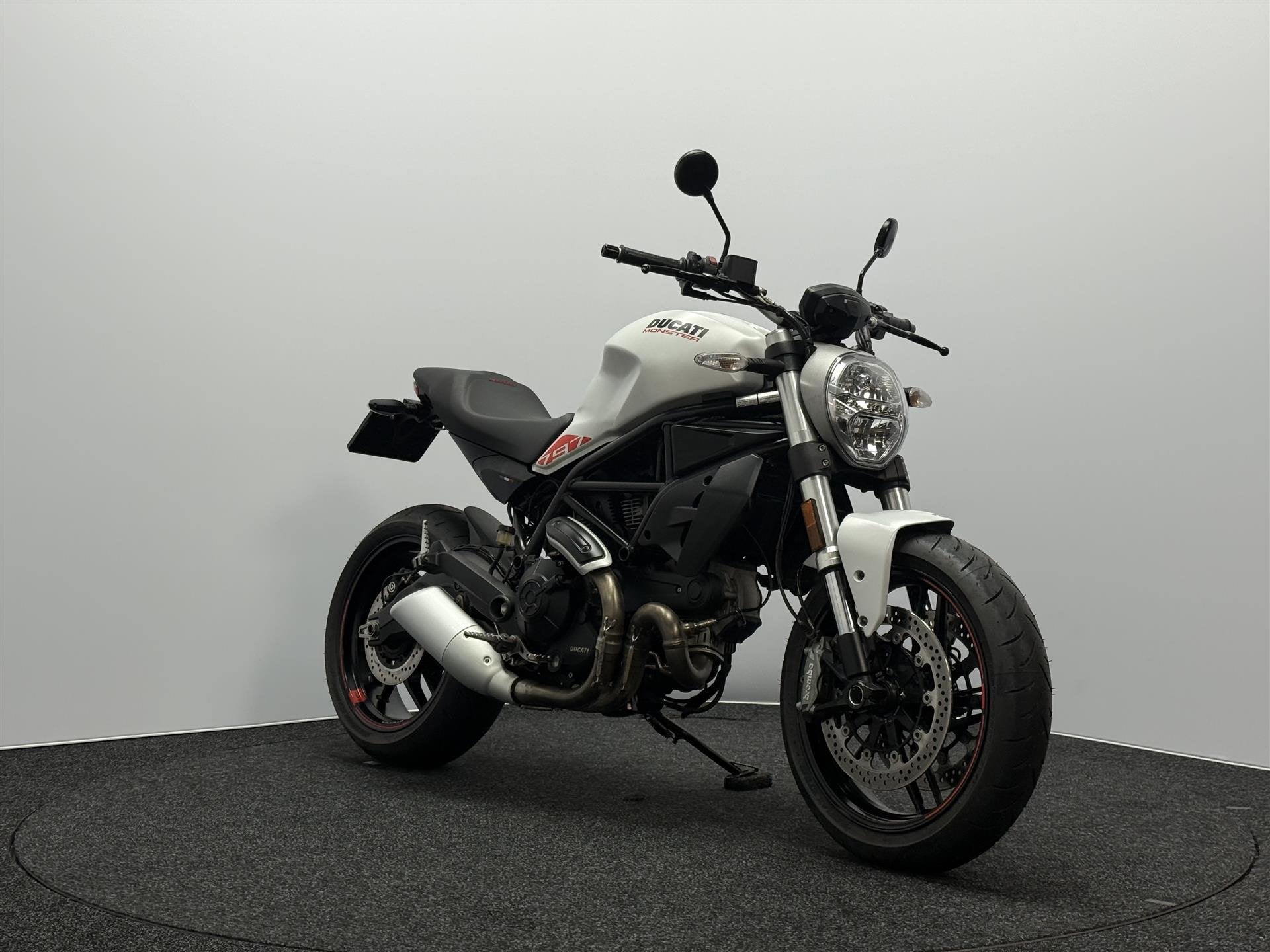 Ducati Monster 797, Handgeschakeld, 12 t/m 35 kW, Naked bike, Gebruikt