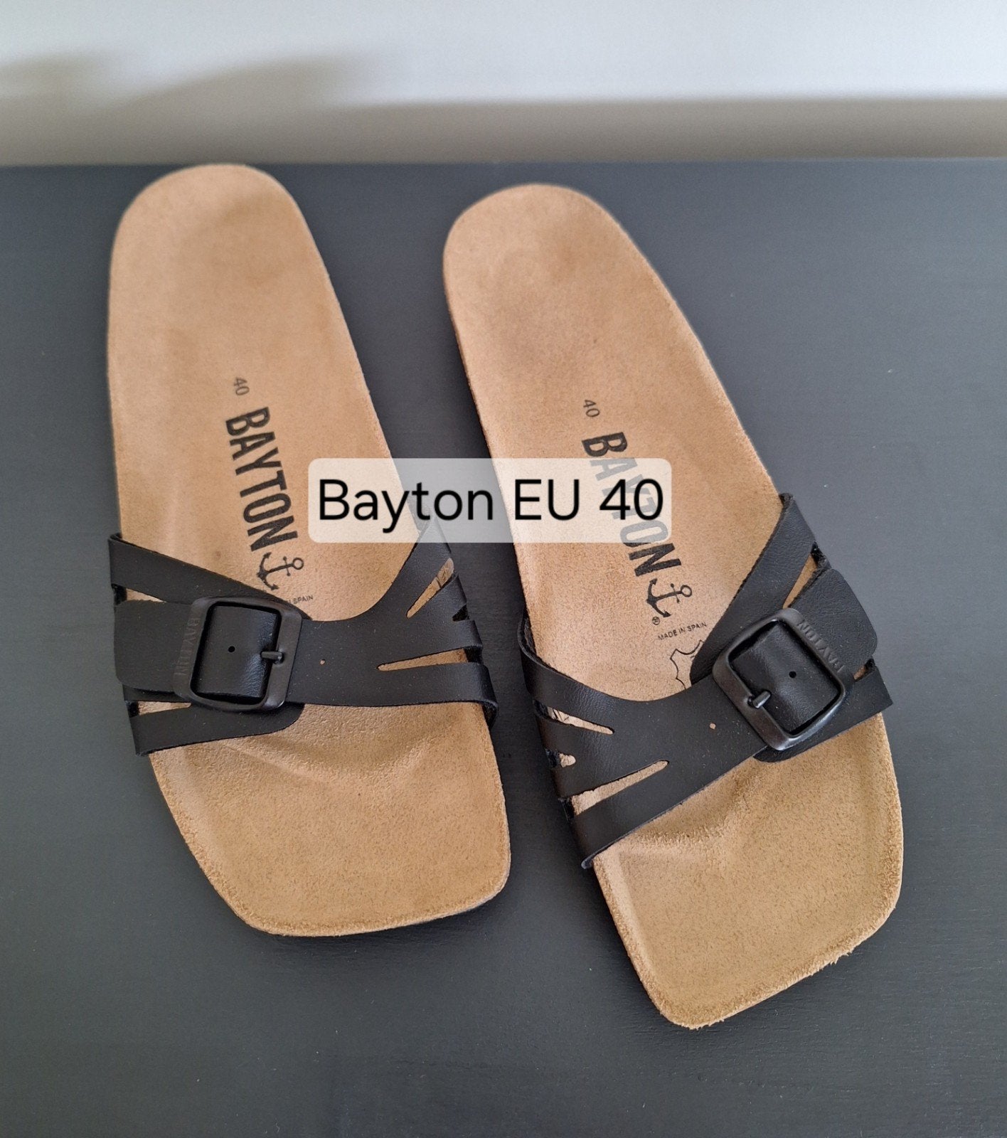 Nieuwe Bayton zwarte slippers met leren binnenzool maat 40, Slippers, Zwart, Bayton, Nieuw