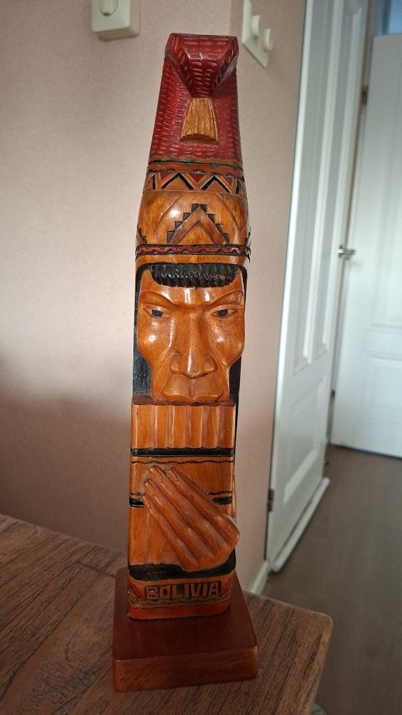 Houten sculptuur uit Bolivia, Antiek en Kunst, Houtsnijwerk, 20 - 50 cm, Hout, Zuid-Amerika