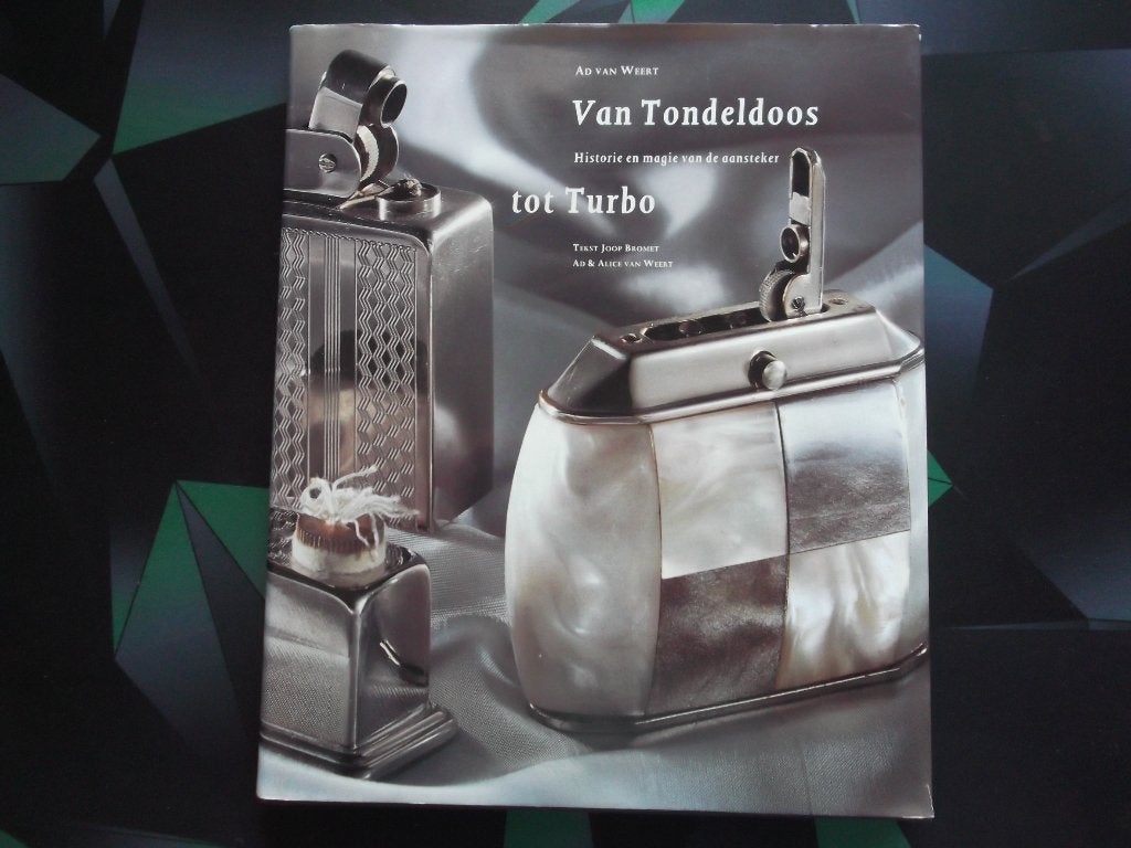 Van tondeldoos tot turbo. Poppell, Ronson, Feudor, etc., Verzenden, Zie beschrijving, 20e eeuw of later, Gelezen