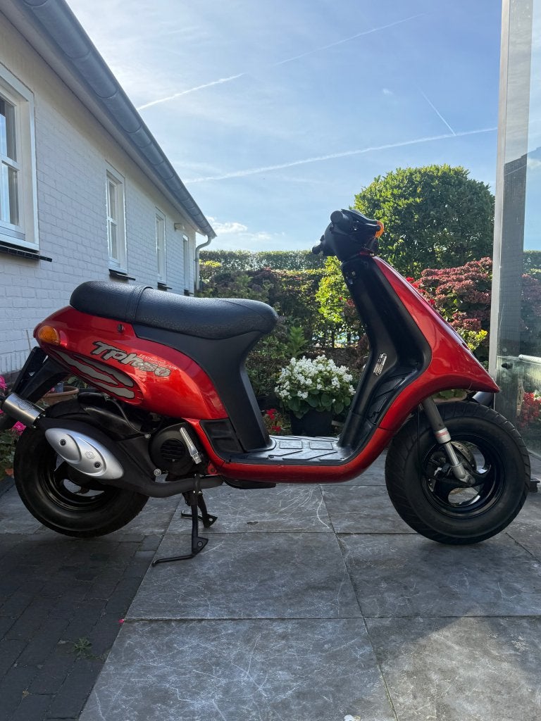 ⭐️Piaggio Typhoon 50cc 2 takt Brom Sito plus Rood ⭐️, Fietsen en Brommers, Niet ingevuld, Niet ingevuld, Niet ingevuld