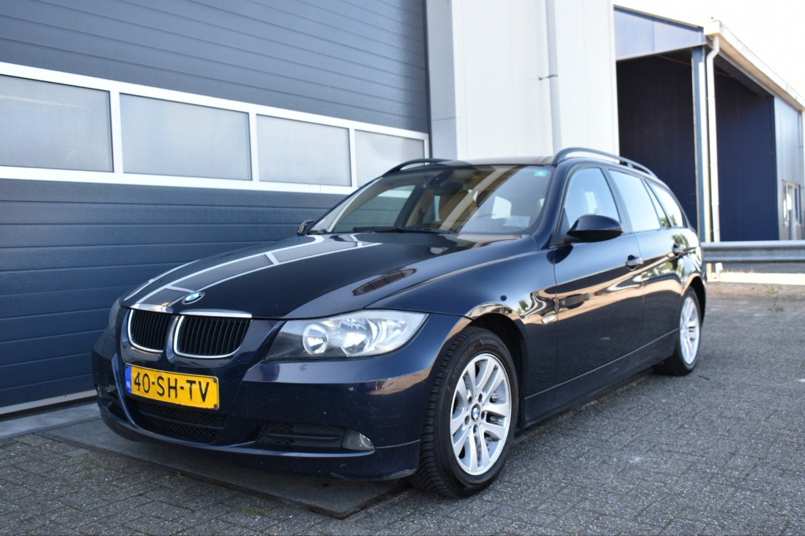 Bmw 320d onderdelen., Ophalen, BMW