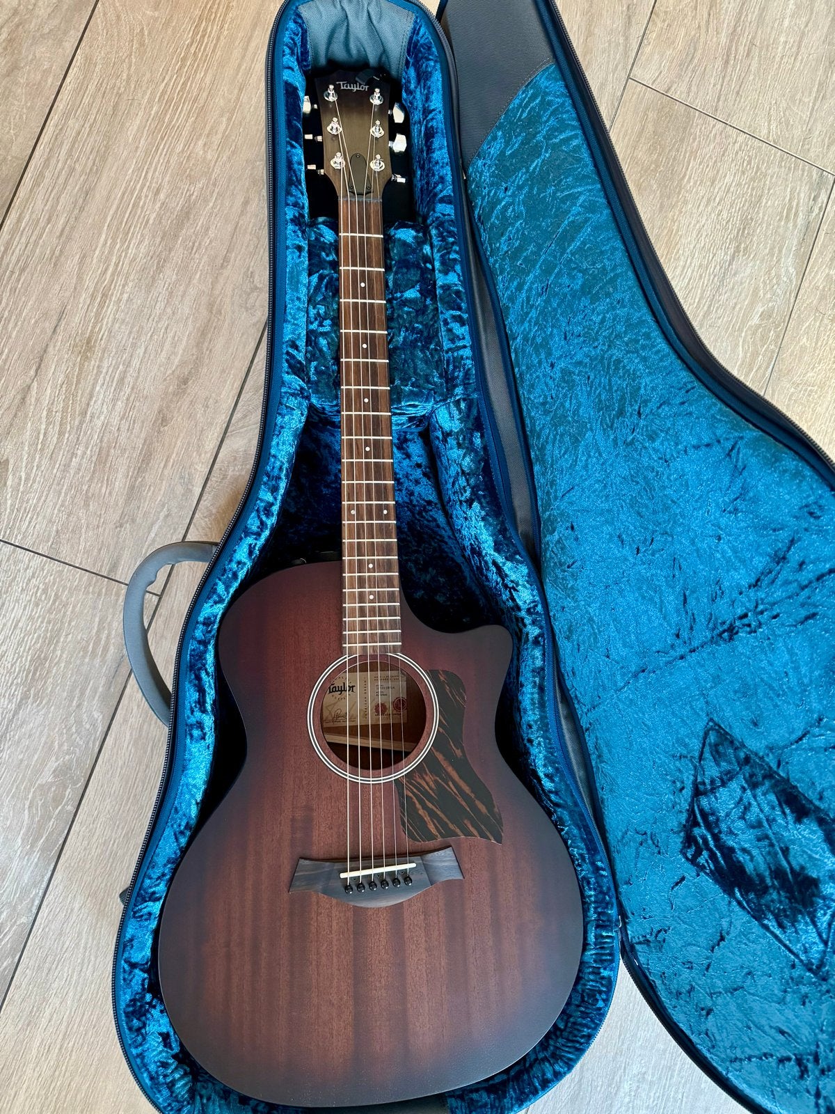 Taylor AD24ce American Dream Grand Auditorium, Muziek en Instrumenten, Snaarinstrumenten | Gitaren | Akoestisch, Ophalen of Verzenden