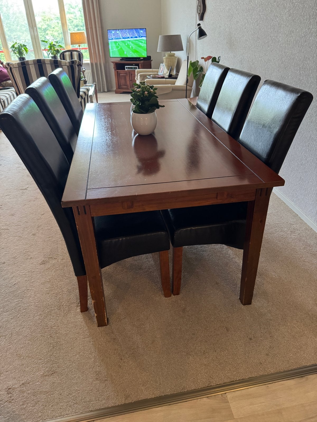 Elegante eettafel met 6 leren stoelen, Gebruikt, Vijf personen of meer, 150 tot 200 cm, Rechthoekig