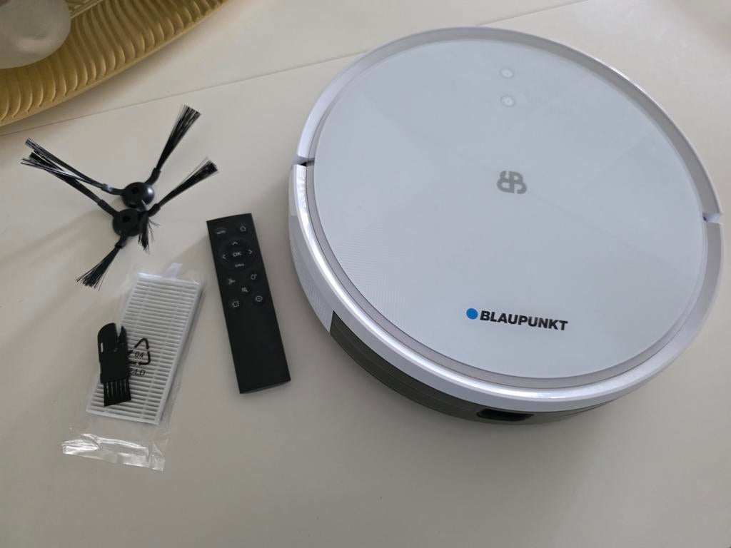 Blaupunkt Bluebot XVAC Robotstofzuiger met Gyroscoop, Ophalen of Verzenden, Zo goed als nieuw, Robotstofzuiger, Reservoir