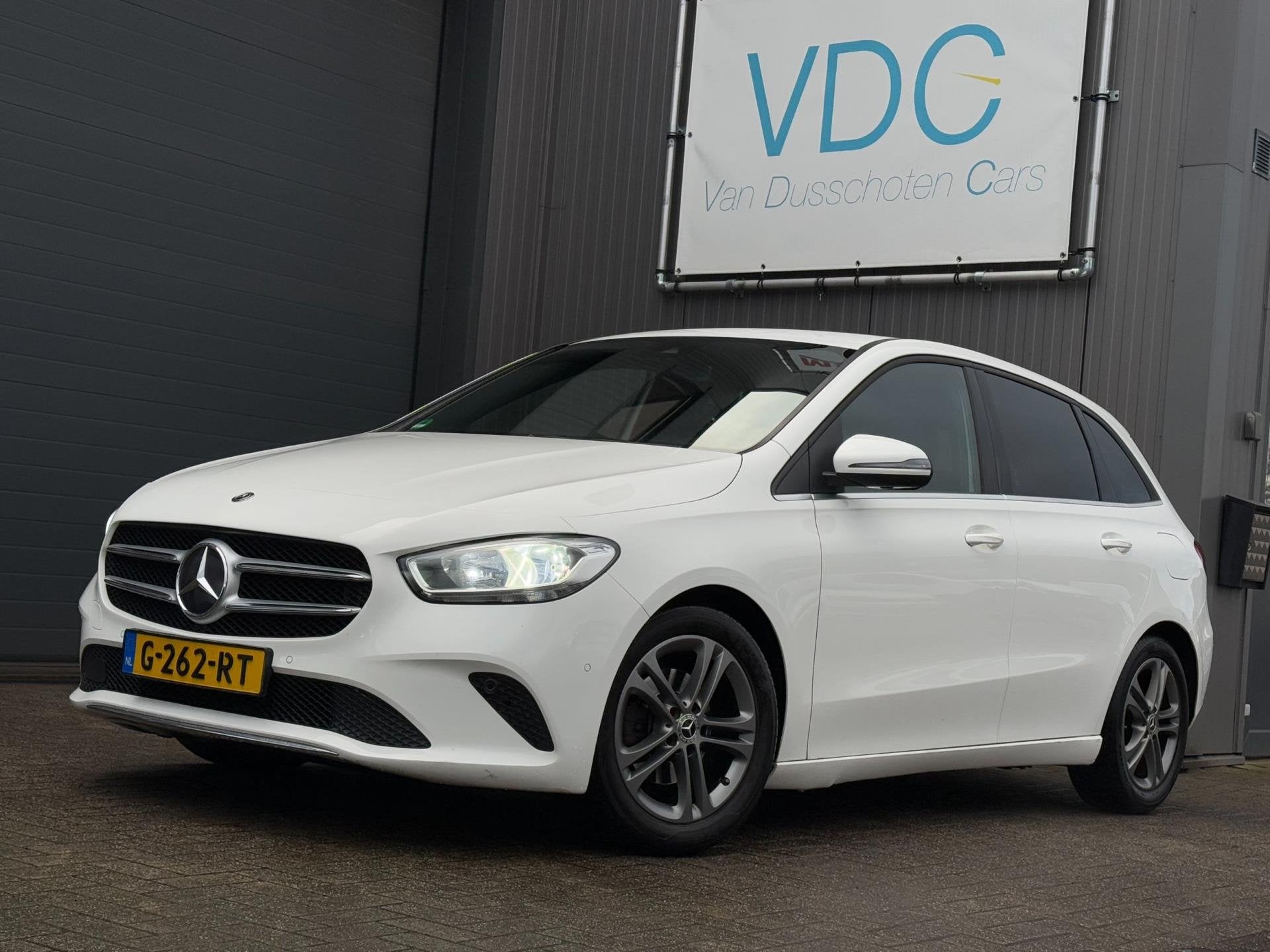 Mercedes-Benz B-klasse 160 Advantage | Widescreen | Half Led, Auto's, Voorwielaandrijving, Gebruikt, 4 cilinders, Wit