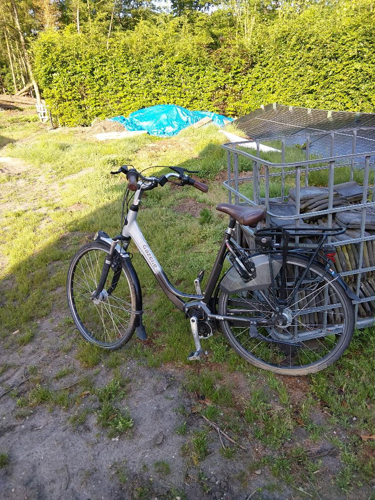 Stations fiets, Ophalen, Versnellingen, Gazelle, Trommelrem