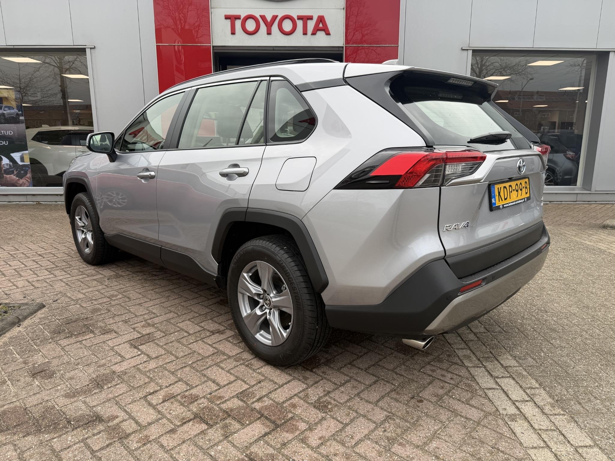 Toyota RAV4 2.5 Hybrid AWD Dynamic Edition | Trekgewicht 165, Automaat, Stof, Gebruikt, Euro 6