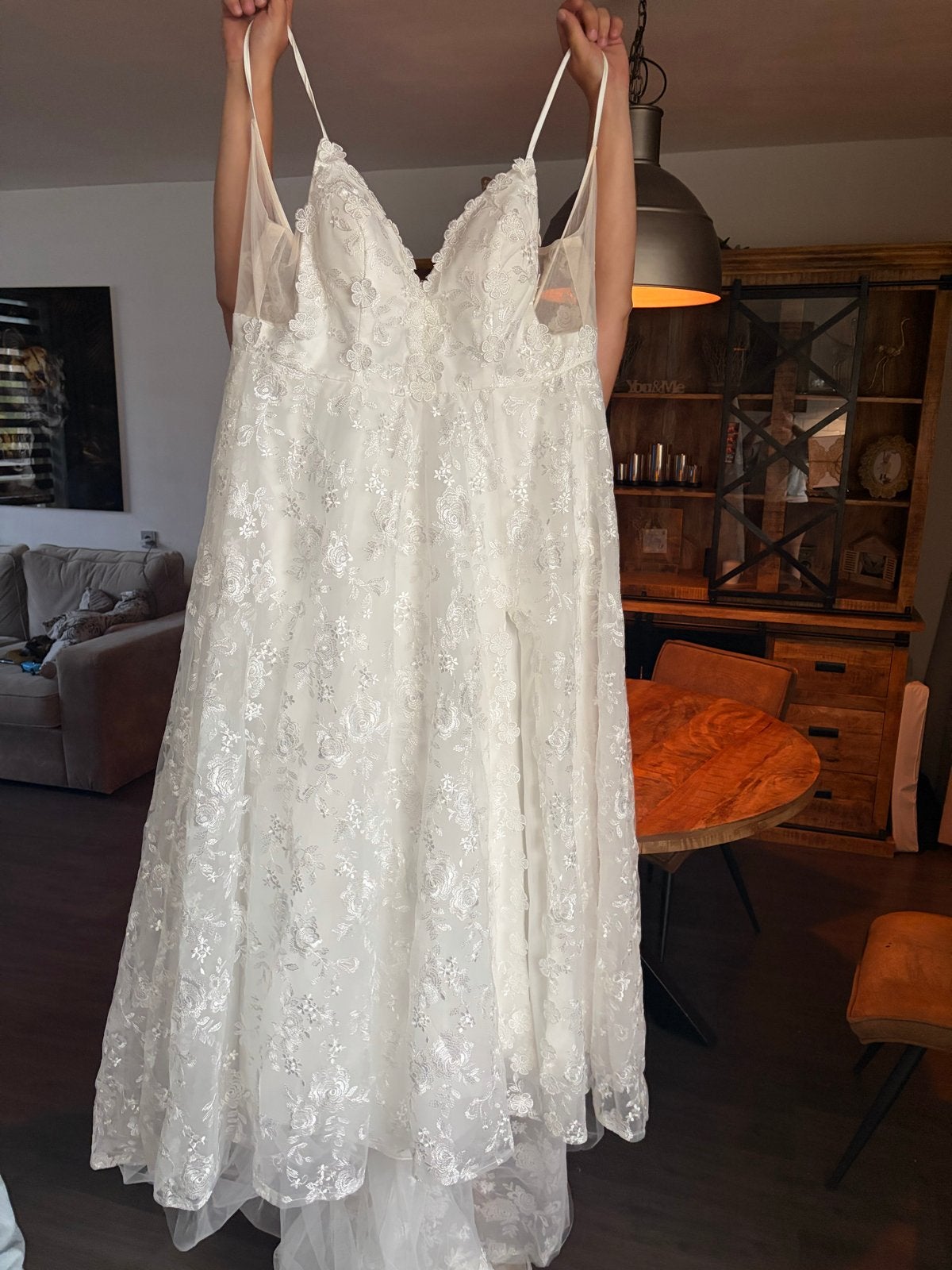 Nieuwe Trouwjurk Maat 46 - Elegante Kant en Diepe V-hals, Kleding | Dames, Trouwkleding en Trouwaccessoires, Nieuw, Trouwjurk