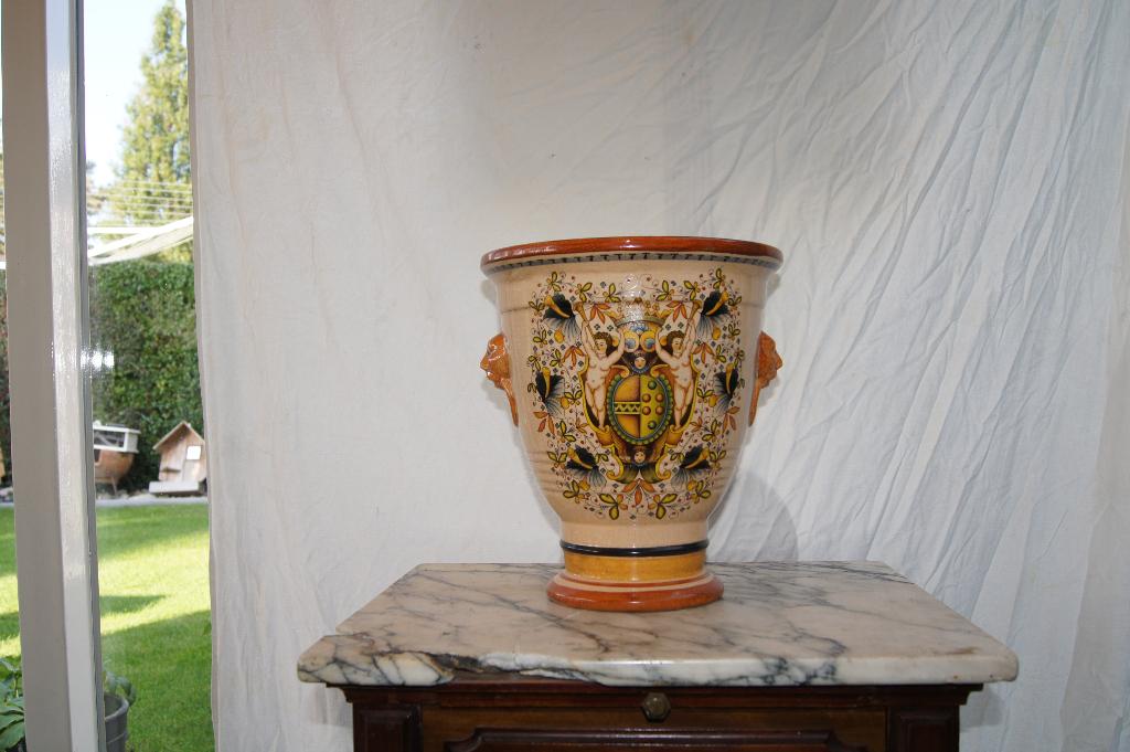 Vaas / Bloempot, Overige kleuren, Aardewerk of Porselein, Ophalen of Verzenden, Zo goed als nieuw