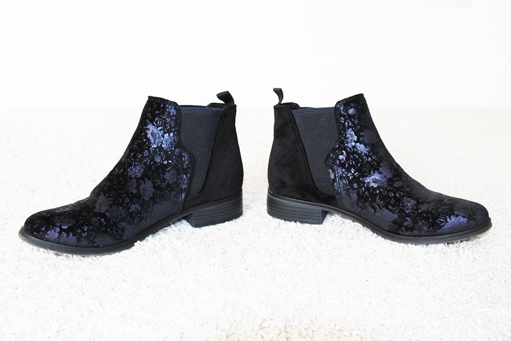Mooie Marco Tozzi Schoenen (Maat 38) € 30,-, Kleding | Dames, Schoenen, Overige kleuren, Lage of Enkellaarzen, Marco Tozzi, Ophalen of Verzenden