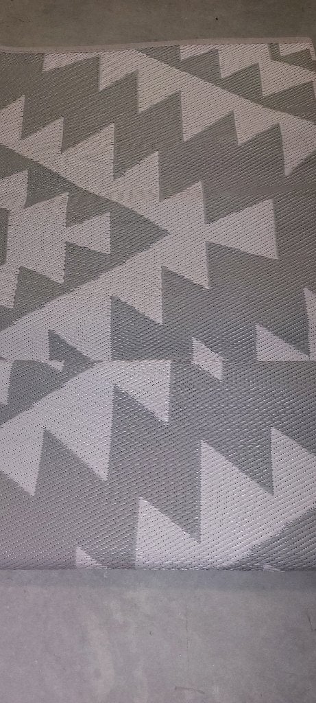 2 Buitenkleden grijs/wit 2.70x2.00 mtr, Caravans en Kamperen, Ophalen, Gebruikt