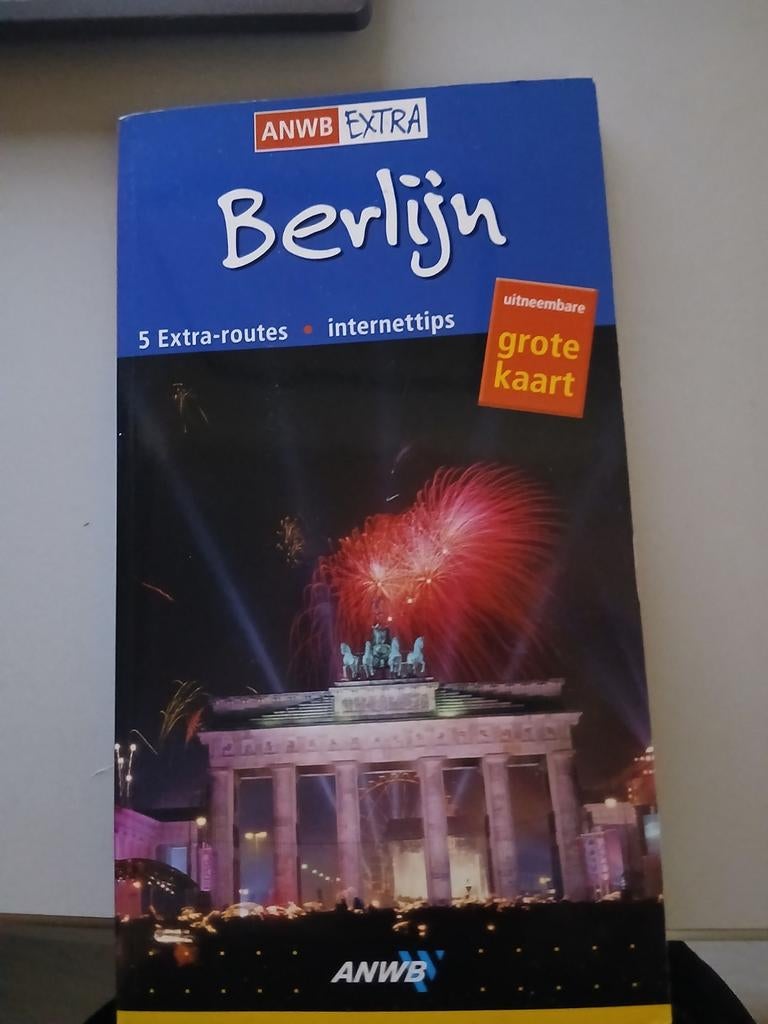 ANWB Extra Berlijn & Globus Reisgids Praag, Europa, Nieuw, Ophalen of Verzenden, Reisgids of -boek