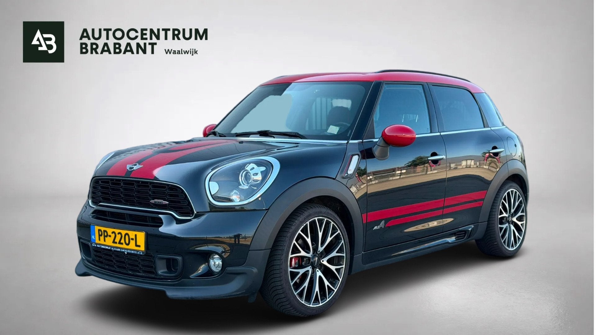 Mini Countryman 1.6 John Cooper Works ALL4 LAGE KM! | 218PK, Auto's, Mini, Euro 5, Gebruikt, Zwart, Zwart