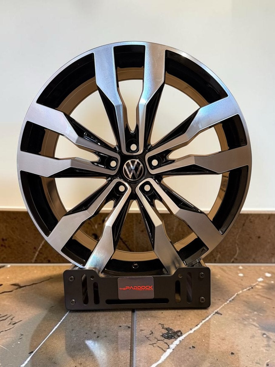ZOMERACTIE! 19” en 20” velgen VW Suzuka R-Line zwart polijst, Overige, Velg(en), Overige, Nieuw