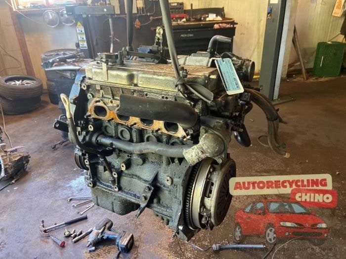 Motor van een Mitsubishi Carisma, Ophalen, Gebruikt, -, -