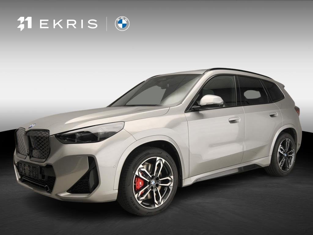 BMW iX1 eDrive20 M Sport Edition / Trekhaak / Panoramadak /, Auto's, BMW, 514 km, Gebruikt, Head-up Display, Met garantie (alle)