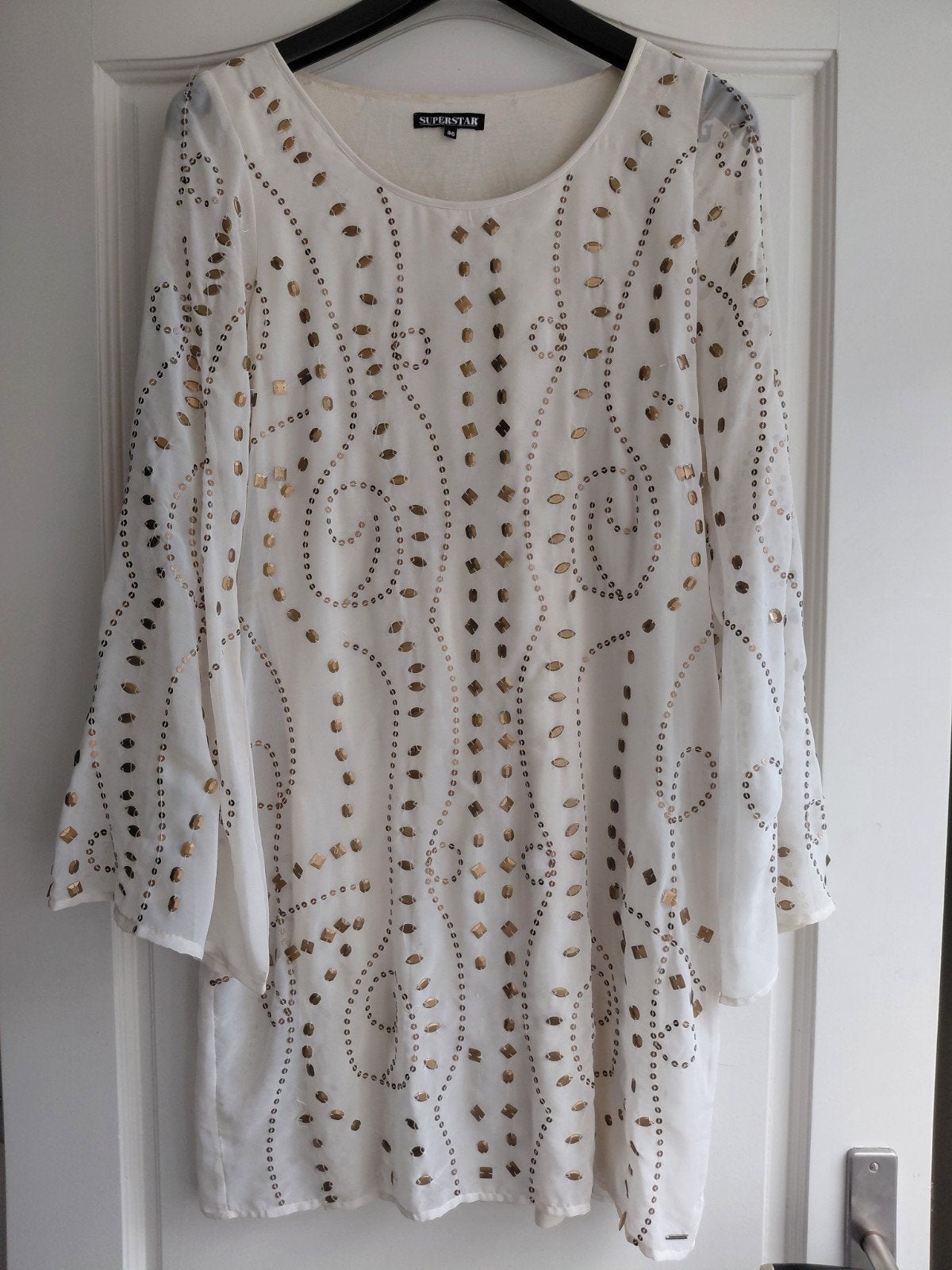 Mooie top ecru met gouden details mt 40, Maat 38/40 (M), Overige kleuren, Ophalen of Verzenden, Zo goed als nieuw