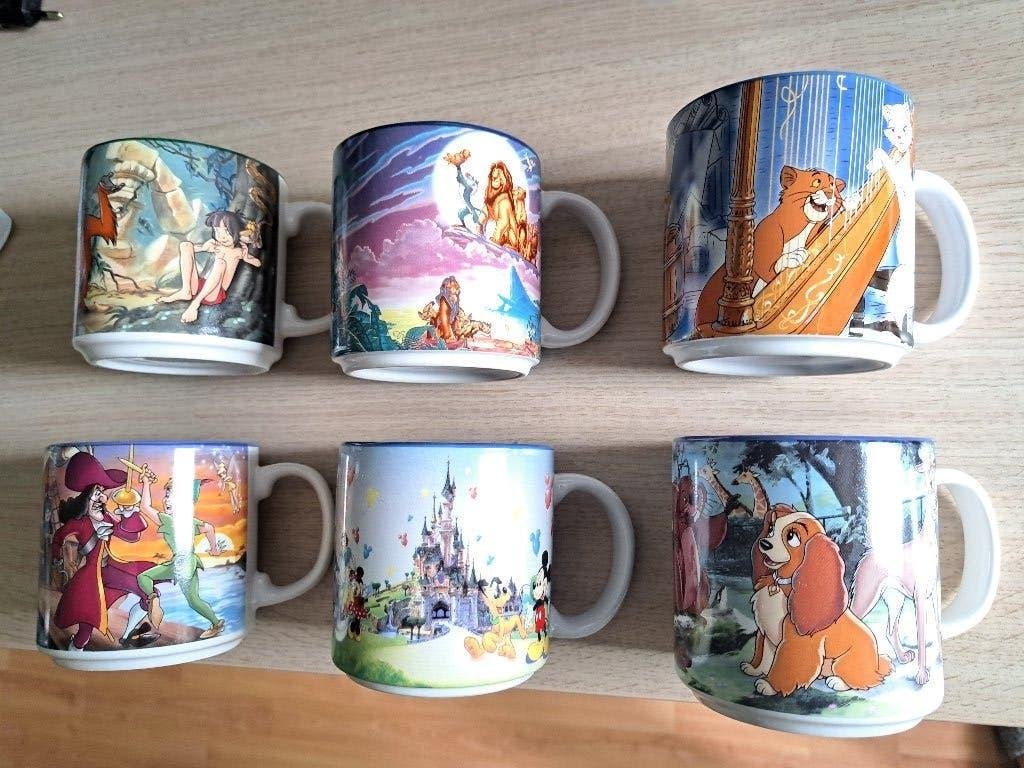 Euro Disney mokken, Verzamelen, Disney, Ophalen of Verzenden, Overige figuren, Zo goed als nieuw, Servies