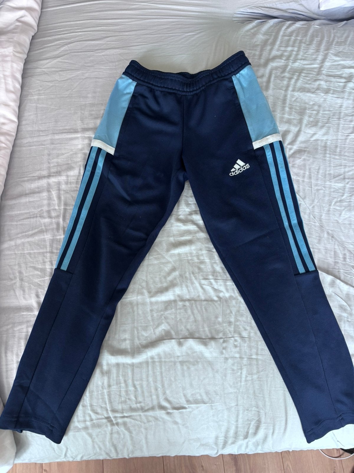 Trainingspak HC Tilburg, Sport en Fitness, Hockey, Ophalen, Kleding