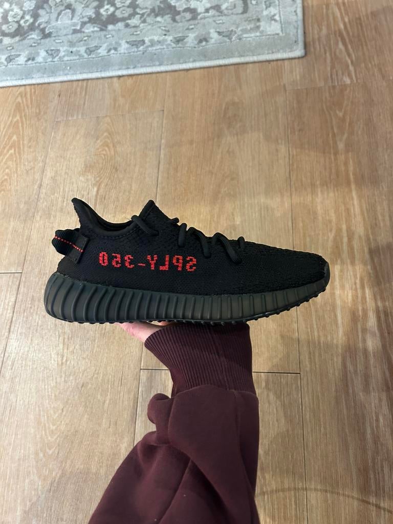 Adidas yeezy boost 350 Black Red, maat 37 1/3, Kleding | Heren, Schoenen, Ophalen of Verzenden, Zo goed als nieuw, Zwart