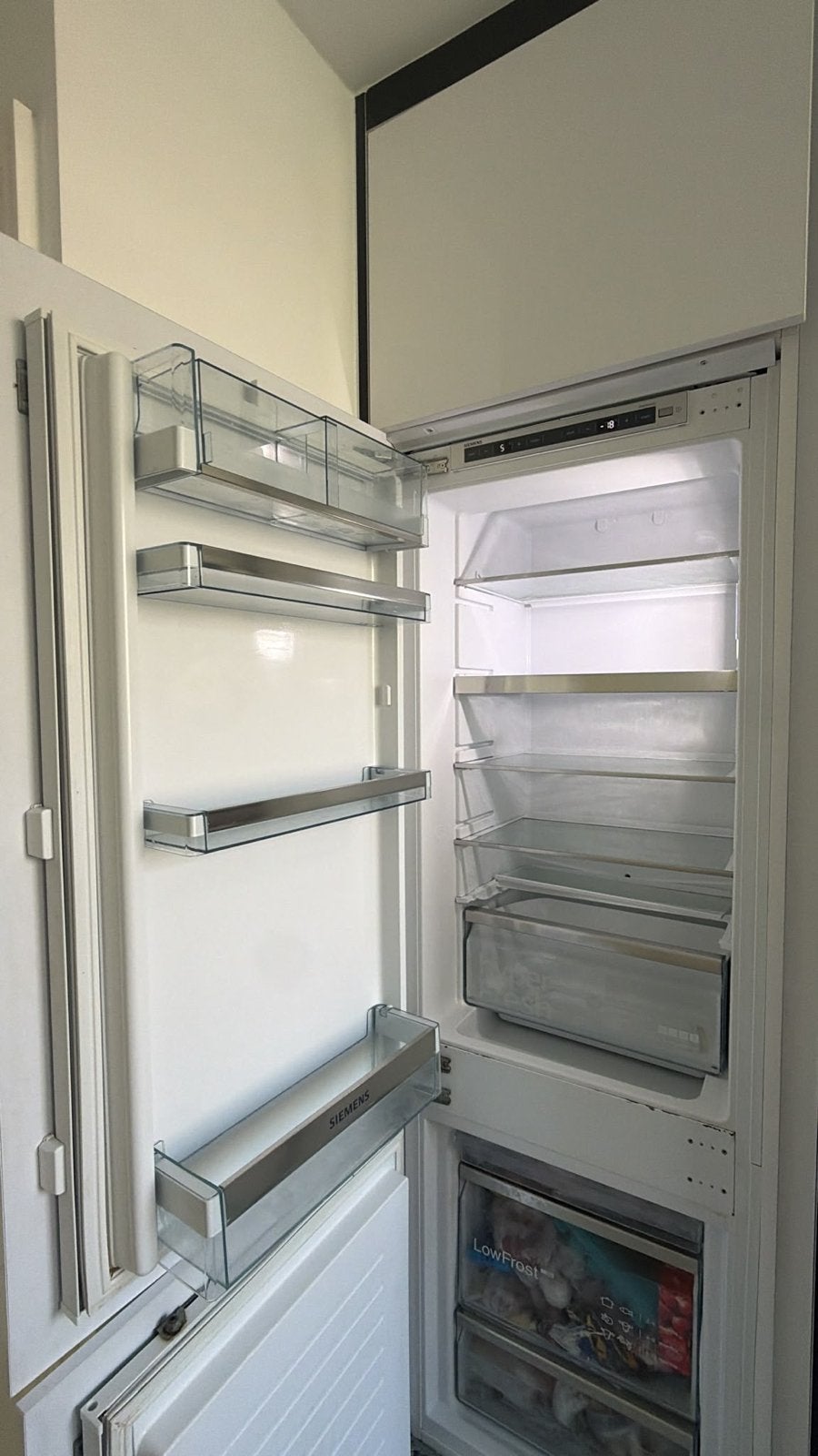 Siemens Koelkast KI86SAFE0 met Vriezer - Zo goed als nieuw, Witgoed en Apparatuur, Koelkasten en IJskasten, 200 liter of meer
