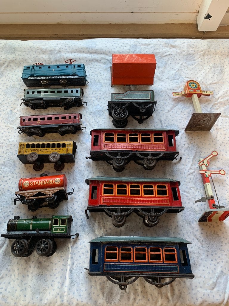 * *antiek speelgoed trein wagon - lokomotief -huisje -seinen, Wisselstroom, Ophalen of Verzenden, Analoog, Märklin