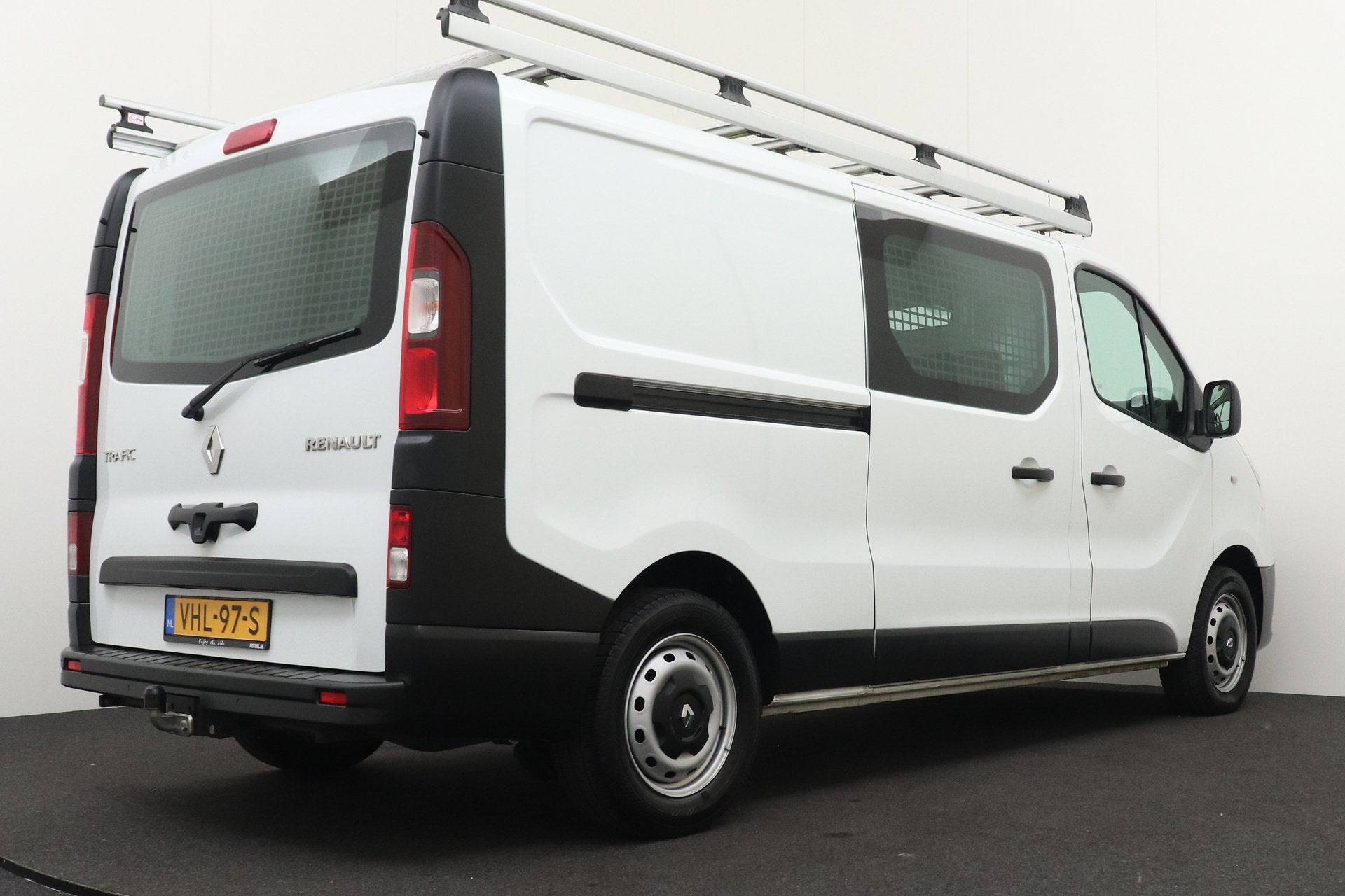 Renault Trafic 2.0 dCi 120 T29 L2H1 Comfort Trekhaak Imperia, Voorwielaandrijving, Stof, Gebruikt, 4 cilinders