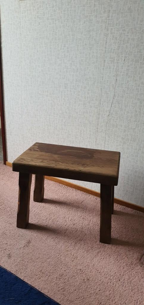 Vintage tafeltje - Massief eiken bijzettafeltje, Huis en Inrichting, Ophalen, Minder dan 45 cm, Minder dan 55 cm, Gebruikt