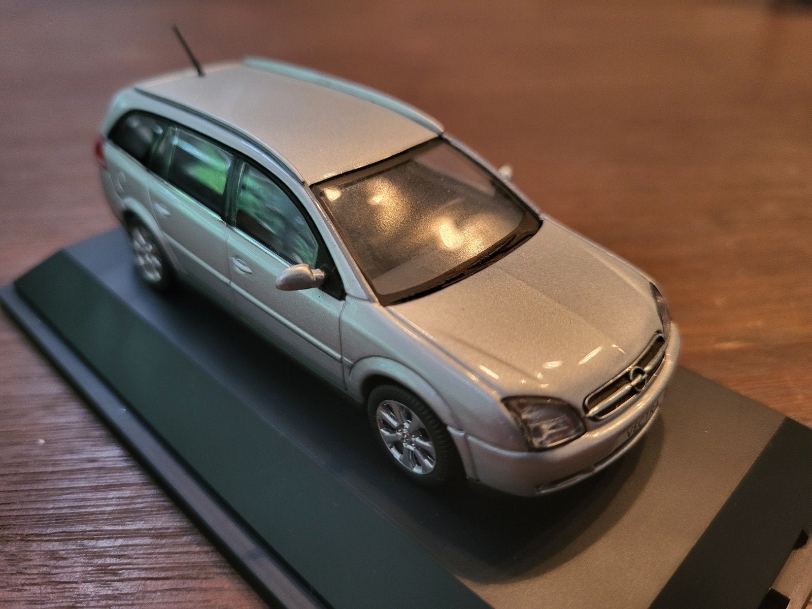 Opel Vectra Caravan, Schuco, Ophalen of Verzenden, Nieuw, Auto, Schuco