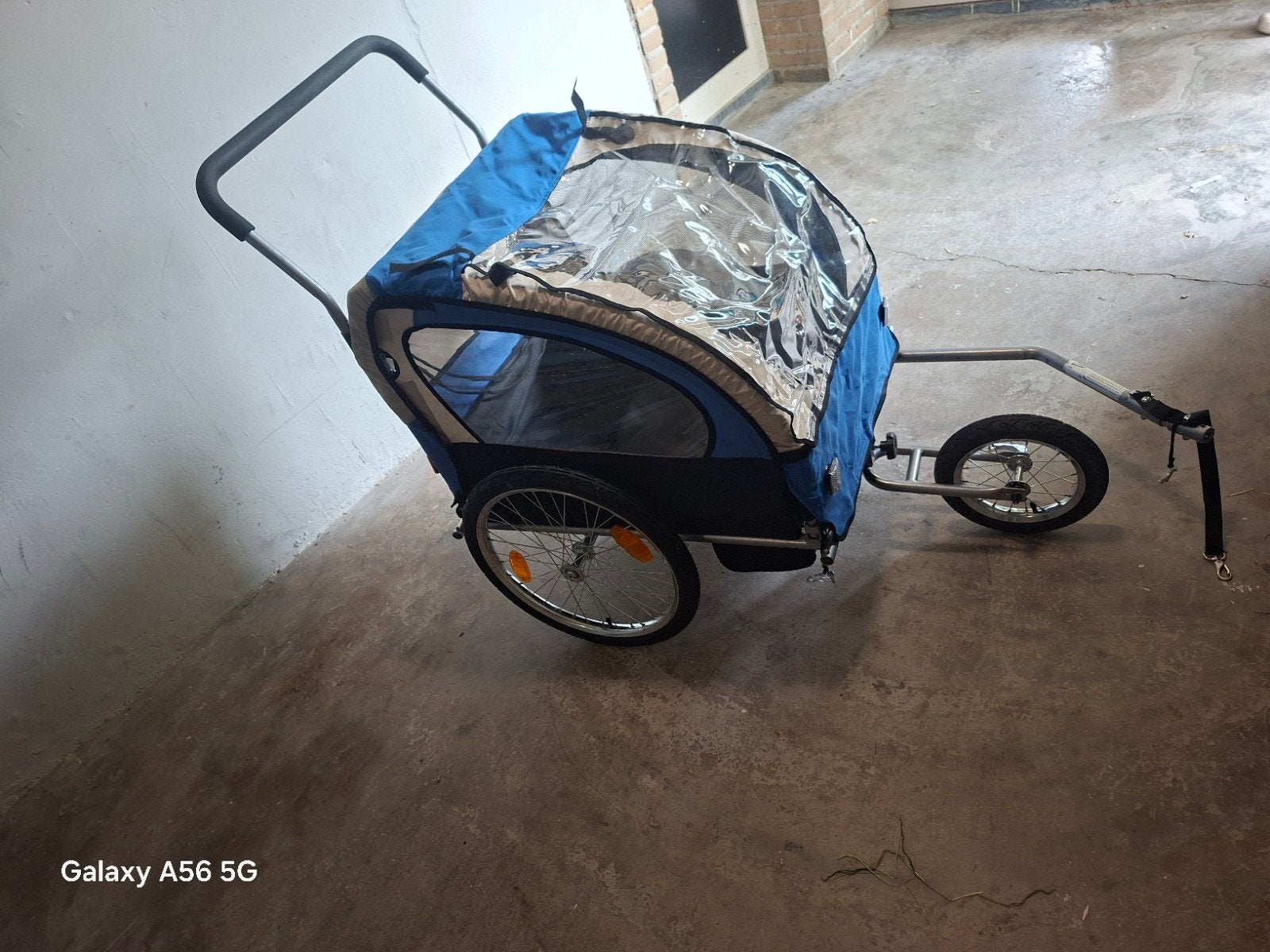 kinderfietskar / wandelkar, Fietsen en Brommers, Fietsaccessoires | Aanhangers en Karren, Ophalen, Kinderkar, Opvouwbaar