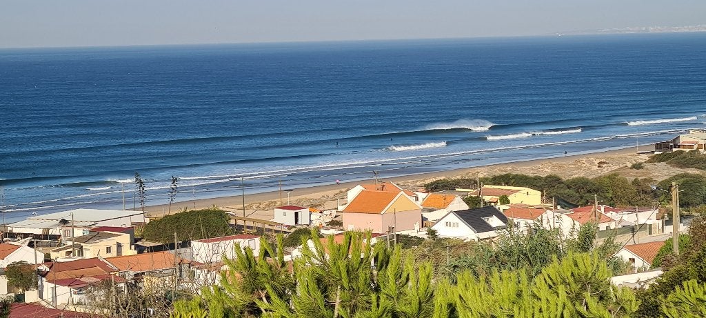 Surfen in portugal, Top spot vlakbij lissabon, Ophalen of Verzenden, Overige typen