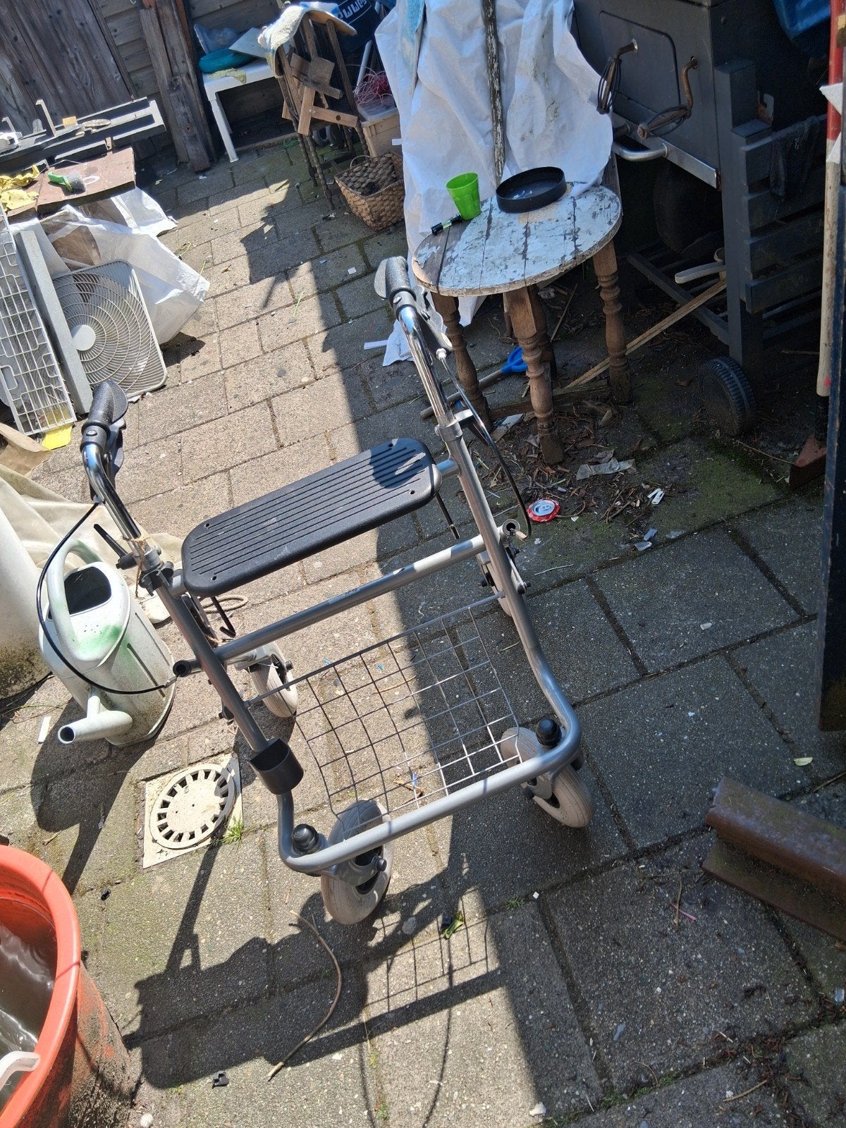 Rollator, Ophalen
