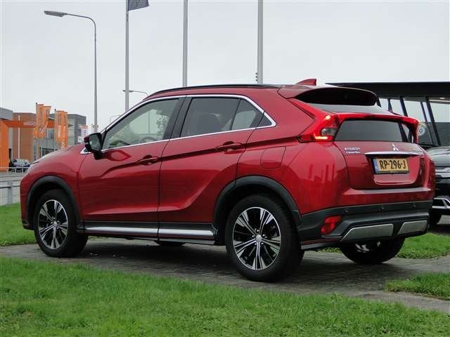 Mitsubishi Eclipse Cross 1.5 Cvt Instyle Leer Schuifdak Trek, Auto's, Zwart, 1435 kg, 163 pk, 1600 kg