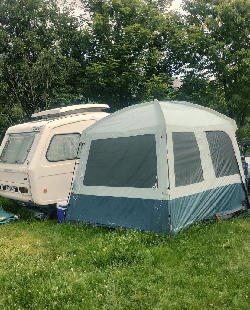 caravan, Kleine zit, Tot en met 3, Oven, Dwarsbed