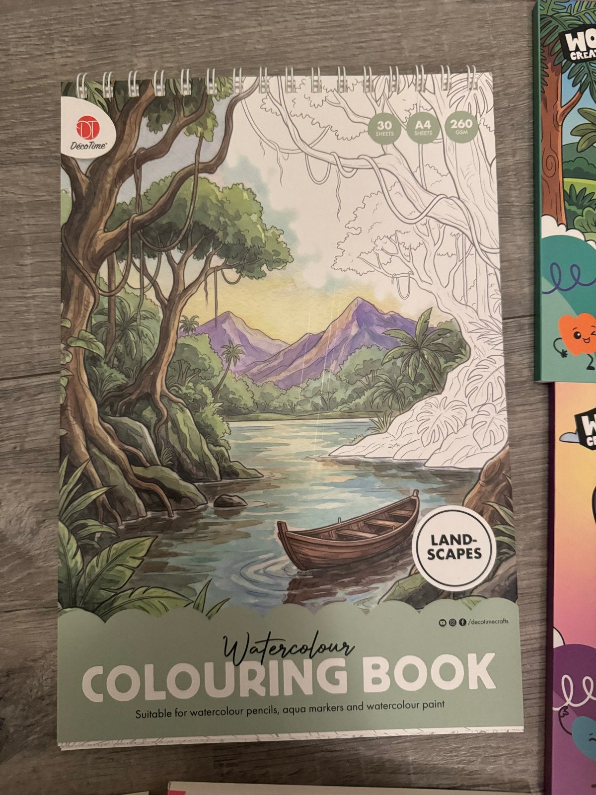 DecoTime Watercolour Kleurboek Landschappen A4 30 Pagina's, Nieuw, Ophalen of Verzenden, Papier of Karton, Knutselboek