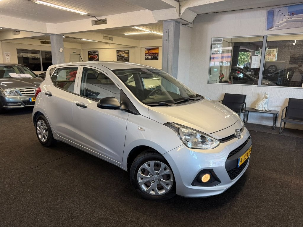 Hyundai i10 1.0i i-Motion*NAP*Airco*5deurs* (bj 2014), Auto's, Euro 5, Gebruikt, 31 €/maand, Origineel Nederlands