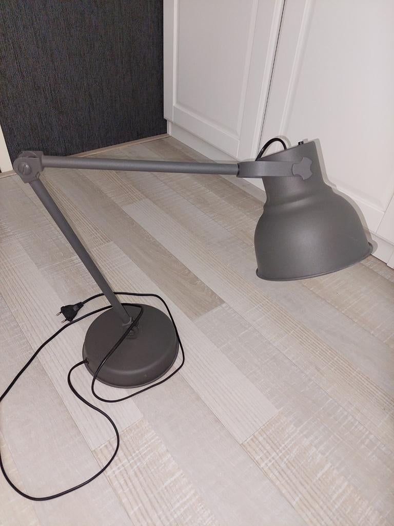 Ikea bureau lamp en plafond lamp, spots, Ophalen, Metaal of Aluminium, ., Zo goed als nieuw