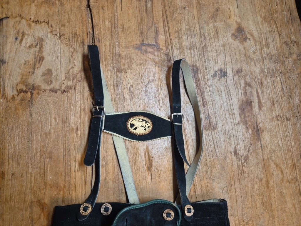 Leuke kinder lederhose, Handgemaakt, Djt@dejuistetoon.eu, Ophalen of Verzenden, Zo goed als nieuw