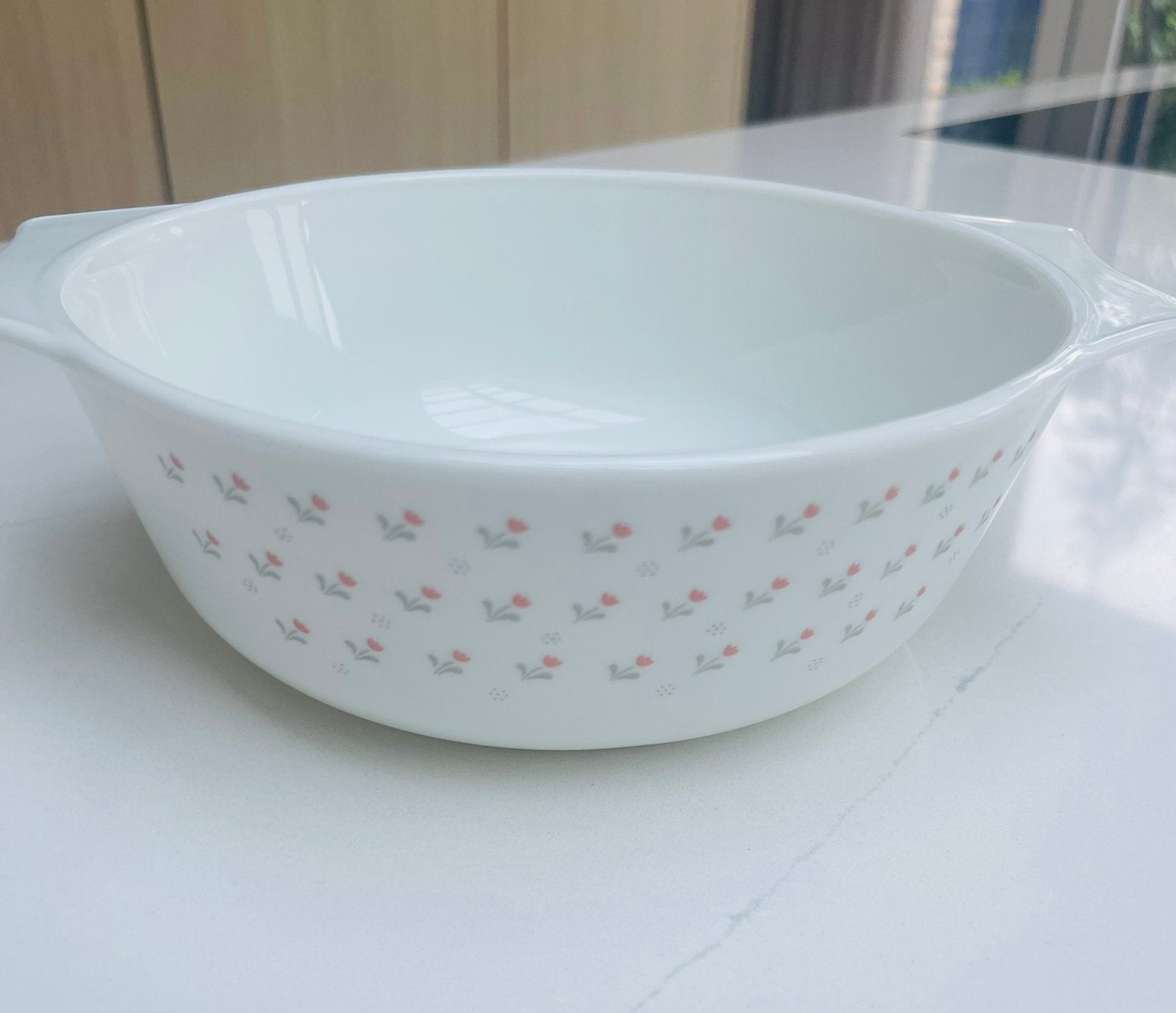 Vintage Pyrex ovenschaal 20cm Chelsea melkglas roze grijs, Antiek en Kunst, Ophalen of Verzenden